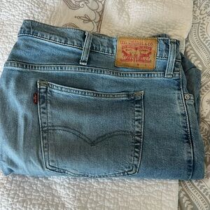 Levi’s Men’s 502 Taper Fit Jeans